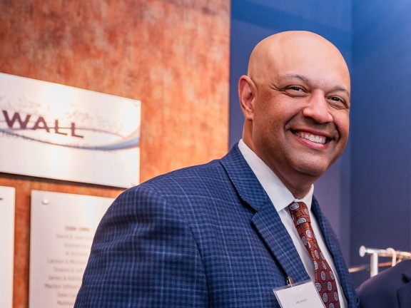 A picture of a man smiling.